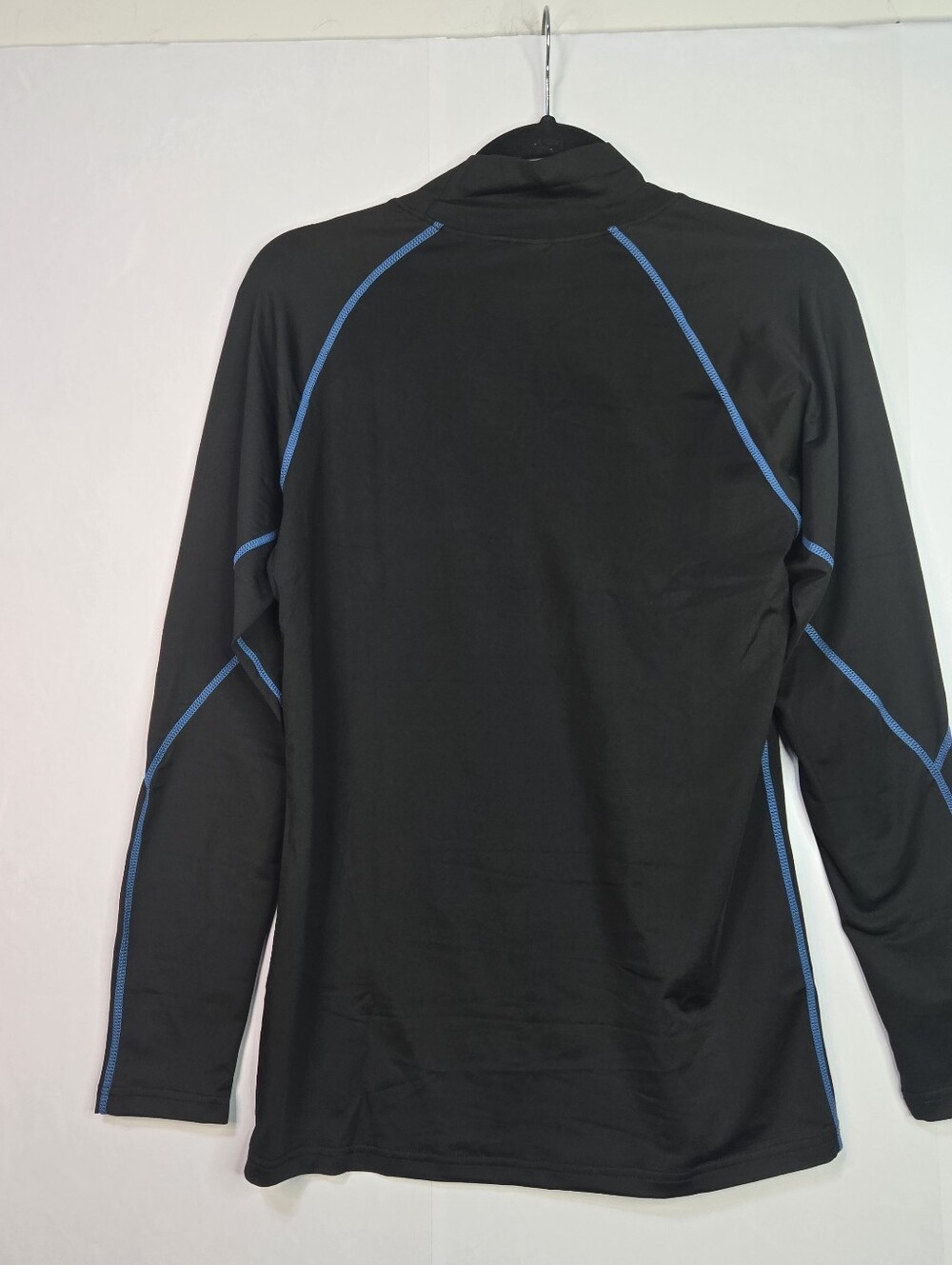 Bundle-5 Black Athletic Sz M L/Sl Athleisure Shirts, Various Colored Stitching - Picture 6 of 8